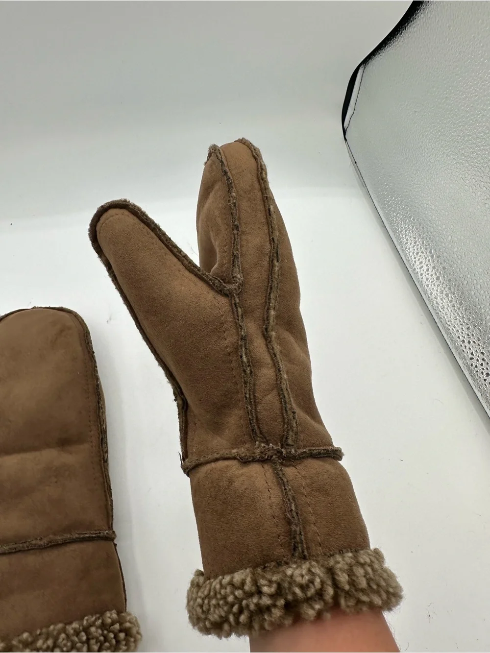 LL Bean Brown Polyester Soft Mitten Women S-M Sherpa Fleece Lined AA24